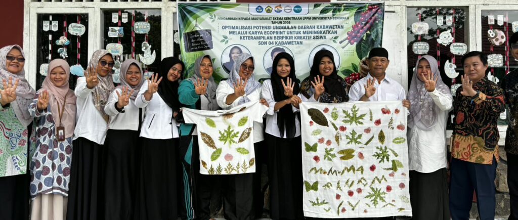 Dosen PGSD FKIP UNIB Laksanakan Pengabdian Masyarakat melalui Karya Ecoprint di SDN 04 Kabawetan